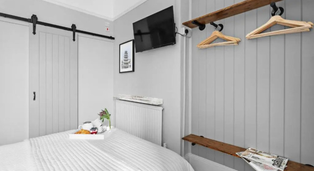 Standard quarto Sandway House