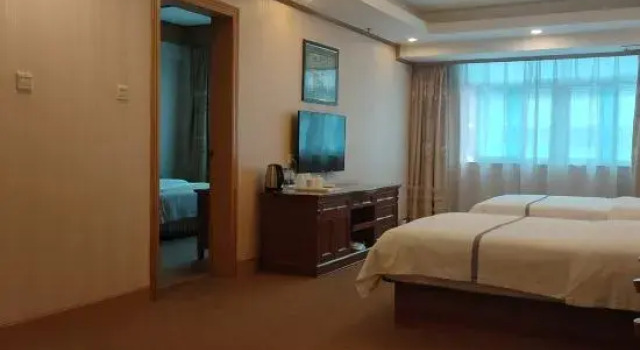 Suite Wuji Hotel