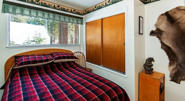 Cherry Hills Cabin - Sleeps 6, No Pets, Family Fun!