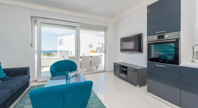 Merima 2 luxury & modern ap. for 7 with a pool, Забронировать Отель Новалья Задарская жупания, рядом с Пляж Бабе