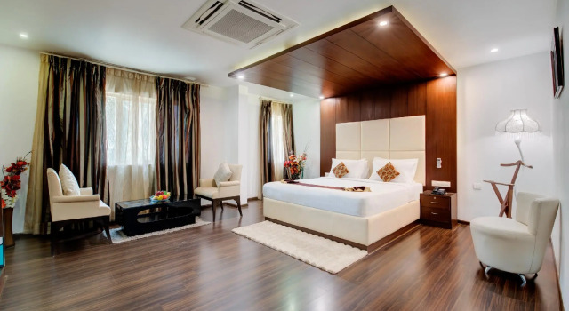 The Sai Leela, Забронировать Отель Бизнес-отели штата Карнатаки, 4* 5*