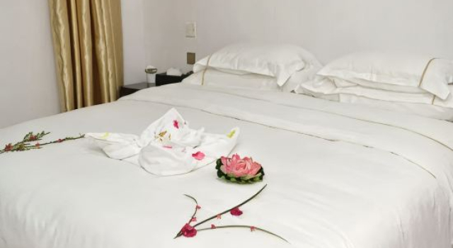 Семейный люкс с 3 комнатами Golden Life Holiday Hotel