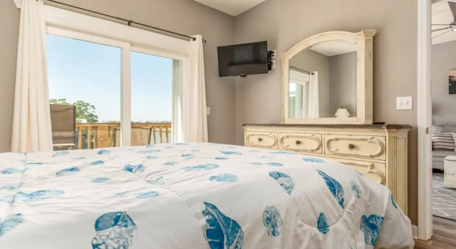 Bayou Heron #2b - 1514 Cadillac 2 Bedroom Condo