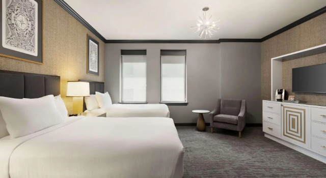 Четырёхместный номер Deluxe The Admiral, Downtown Historic District