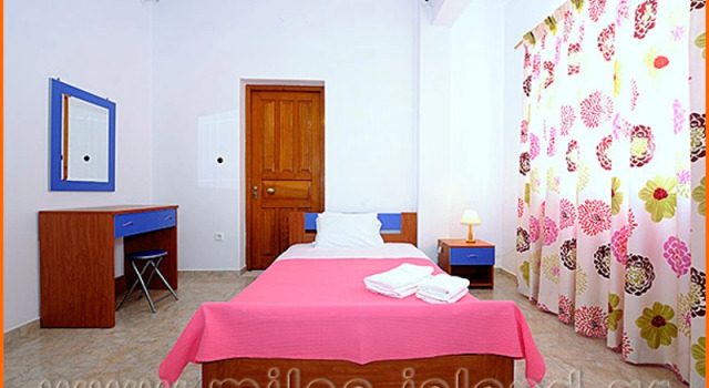 Iremia Rooms, Prenota Hotel Hotel a Milo con parcheggio, Parcheggio