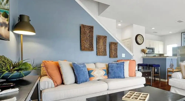 4BR Charming Oasis With King Beds, Забронировать Апартаменты/квартира Апартаменты штата Флориды, Апартаменты/квартира