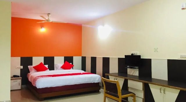 Hotel Mcc Paradise By OYO Rooms, Buchen Sie Hotel Hosur 