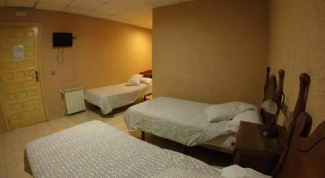 Трёхместный номер Standard Vas Málaga Ciudad