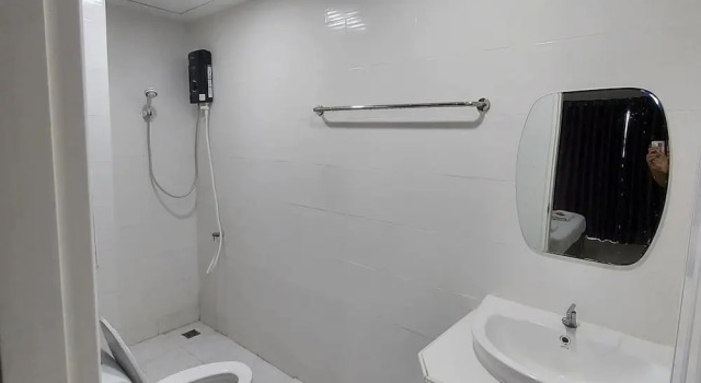 Двухместный номер Standard с балконом Thana Apartment