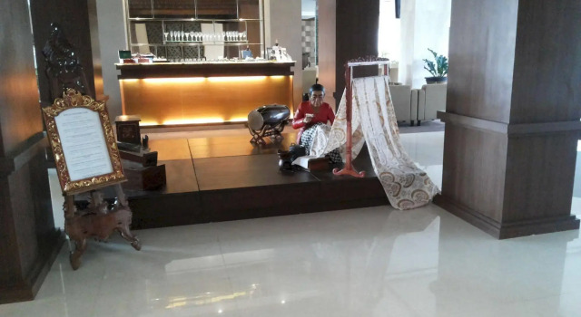Riss Hotel Malioboro, Book Hotel Hotels in Gedongtengen with a Pool, Swimming Pool