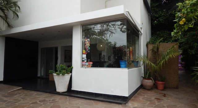 Jacaranda Guesthouse, Prenota Hotel Polana Cimento B Maputo