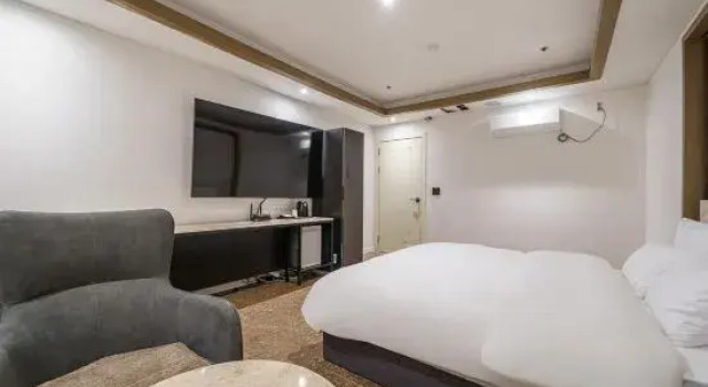 Люкс Dongtan Hotel Yein