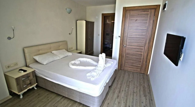 Oz Guzelcamli Otel