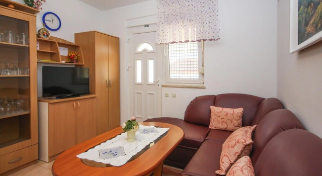 Amazing Apartment in Medulin With 1 Bedrooms and Wifi