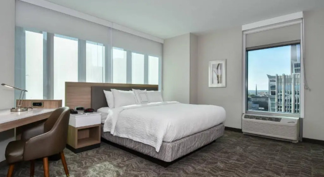 Двухместный номер Standard SpringHill Suites by Marriott Charlotte City Center