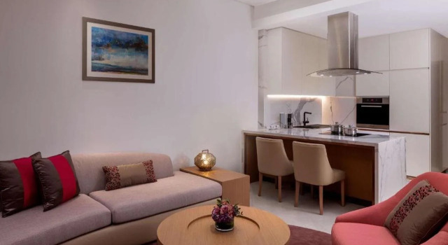 Hilton Dubai Creek Hotel & Residences, Забронировать Отель Дубай Эмират Дубай, рядом с Торговый центр Deira City Centre