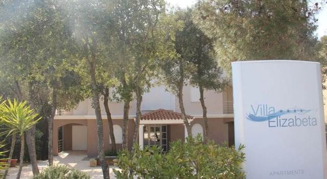 Villa Elizabeta, Reserva ahora Villa Cabañas en Pula, Cabaña