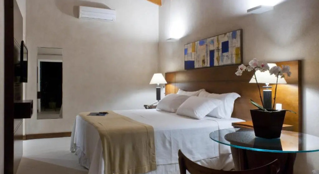 Двухместный номер Standard с балконом Abayomi Hotel