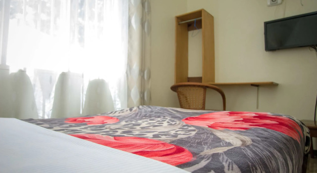 Jinja Safari Hotel, Rezervovat Hotel 3hvězdičkové hotely v Jinja, 3*