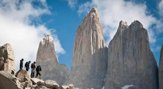 Turismo FORTALEZA PATAGONIA, Reservar Hotel Puerto Natales 
