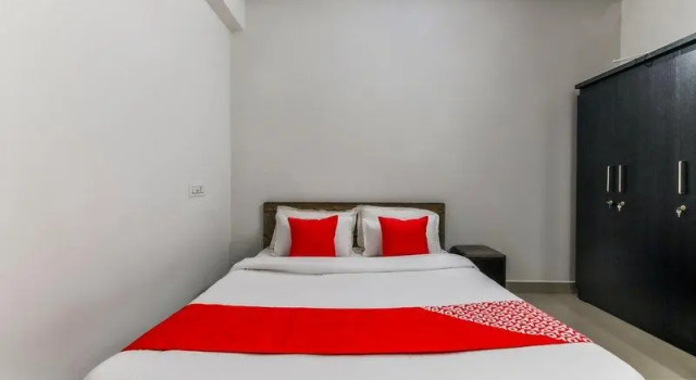 OYO Flagship 66410 B&b Apartments, Забронировать Апартаменты/квартира Отели штата Кералы с завтраком, Завтраки