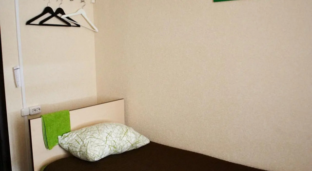 Кровать в общем номере Truck House (Трак Хаус)