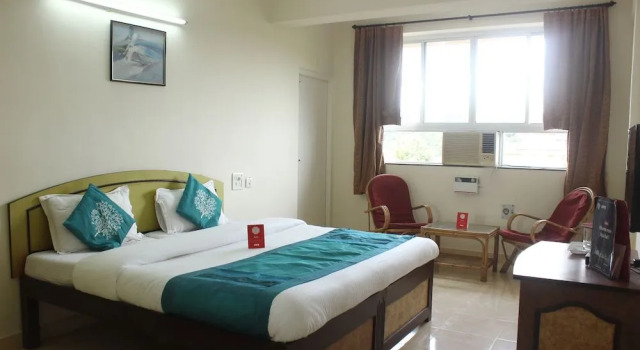FabHotel Picnic Plaza - Nr Mall De Goa, Porvorim, Boek Hotel Alto de Porvorim Noord-Goa