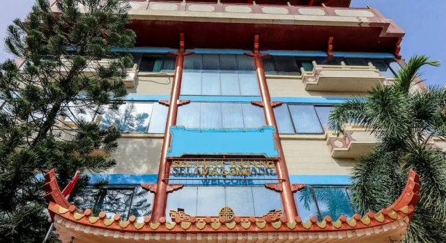 NIDA Rooms Makassar Lombok, Book Hotel Hotels in Sulawesi with Parking, Parking