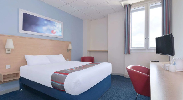 Travelodge Exeter M5, จอง โรงแรม เอ็กซิเตอร์ Devon
