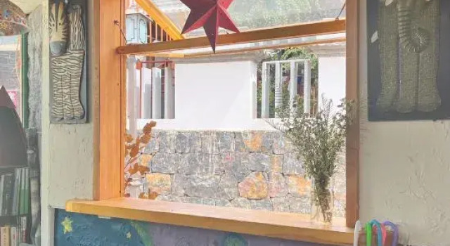 Amber House Freestyle Hostel (Lijiang yulong Baisha Ancient Town), Prenota Ostello Baisha Yunnan