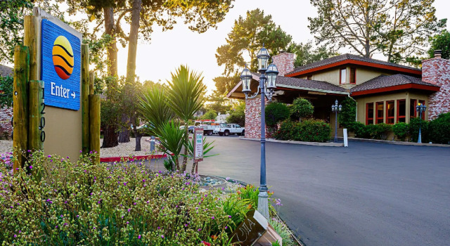 Двухместный люкс Comfort Inn Monterey Peninsula Airport