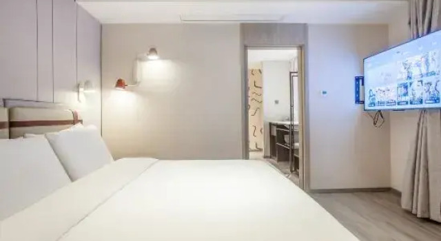 Люкс Homeinn Selected Hotel (Yangzhou Grand Canal Museum Food Industry Park)