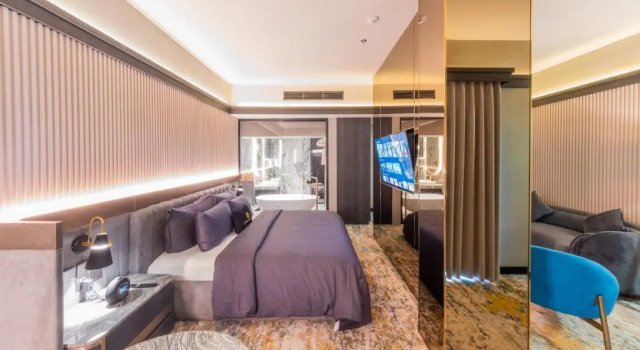 Полулюкс The All-Suite Pentacity Hotel Balikpapan