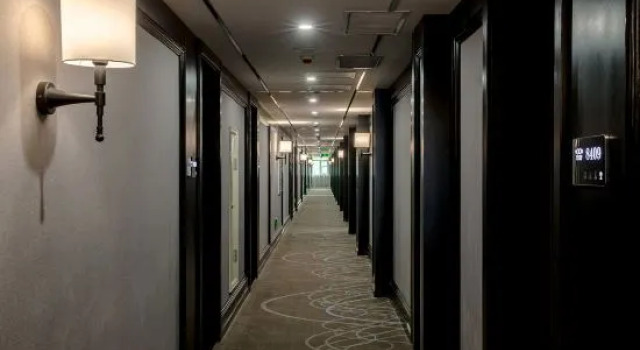 Xana Hotelle (Taiyuan Railway Station Wuyi Square Subway Station), Book Hotel Taiyuan Shanxi