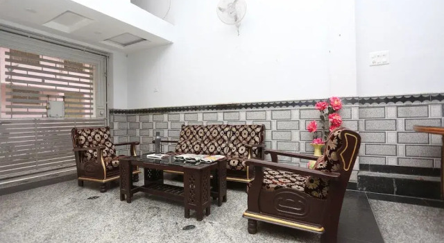 Hotel O Mani Bhai Patel, Забронировать Отель Отели штата Раджастхана с парковкой, Парковка