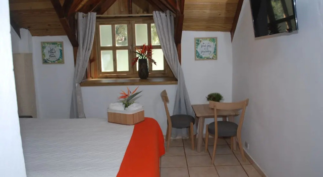 Двухместный номер Standard с видом на сад Hotel Rancho Constanza & Cabañas de la Montaña