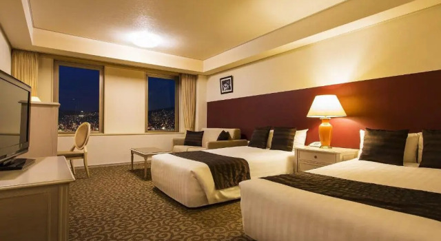 Номер Standard с видом на гавань Luke Plaza Hotel