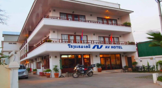 AV Hotel