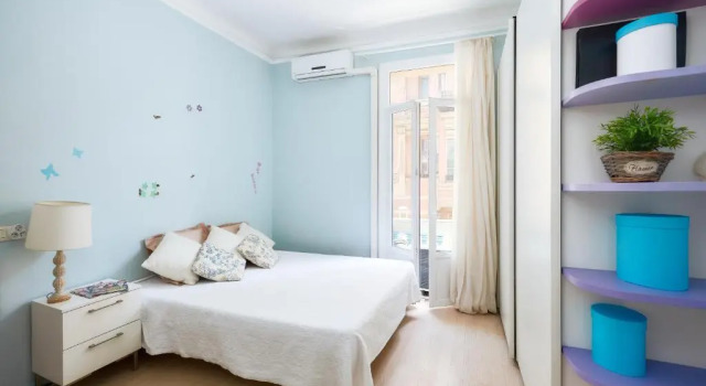 2 Bedroom Apartment 5 min walk from Monte Carlo Casino, Rezervovat Apartmán Beausoleil Monako