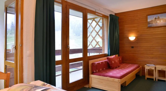 Residence Saintjacques Divisible Studio on Slopes for 4 People of 28mâ² Rs305, Prenota Hotel Hotel a Rodano-Alpi con parcheggio, Parcheggio