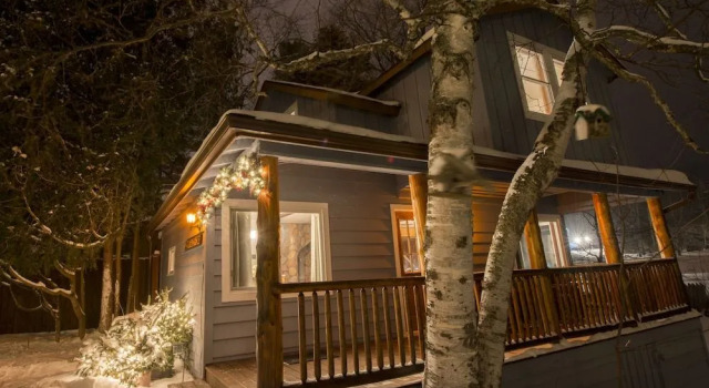 Placid Bay Hotel, Забронировать Отель Лейк-Плэсид Whiteface Mountain, рядом с Мини-гольф Boots and Birdies