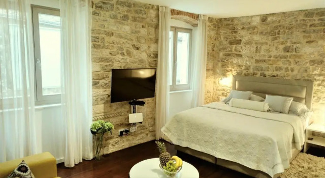 Studio Apartment Offside, Prenota Appartamento Splitska 