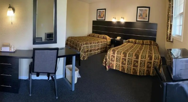 Четырёхместный номер Standard Penn Amish Motel