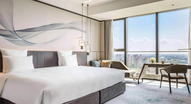 Luksusowy dwuosobowy pokój z widokiem na jezioro Pullman Jiaxing Pinghu Excellence