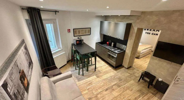 Leonardo Duplex Apartment, Забронировать Апартаменты/квартира Милан - центр города Милан, рядом с Colonne di San Lorenzo