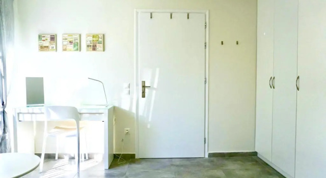 Hilton Hotel Area Renovated Apt next to Metro, Забронировать Отель Отели Афины 3 звезды, рядом с Национальная Пинакотека, 3*