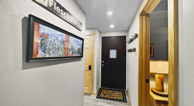 Номер Standard Peregrine Lodge-Remodeled Kitchen-Steps to Super Bee Lift - PG309 by RedAwning