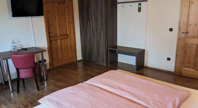 Студия Comfort Gasthaus zum Hirschen