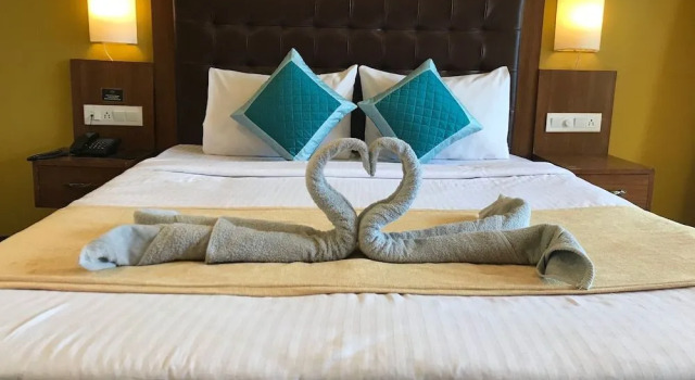 Royale Nirvana Resort