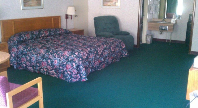 121 Motel Battleboro, Забронировать Мотель Бэтлборо 